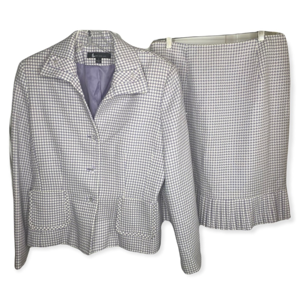 WORN ONCE Larry Levine Purple Jacket & Skirt Suit Set Ruffles Size 8 New $200